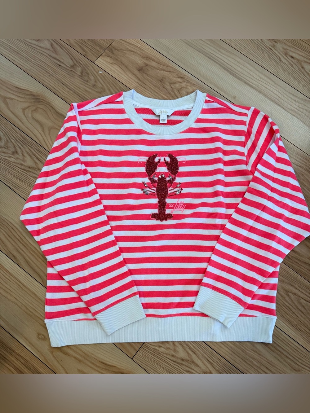 NWOT Lilly Pulitzer Ballad Sweatshirt in Cane Coral So Clawsome. Size large